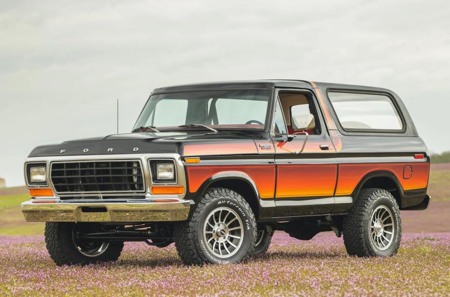 Рестомод 43-летнего Ford Bronco с V8 продадут с аукциона