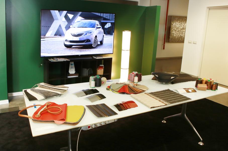 Lancia выпустит три электрокара и перейдет на вторсырье