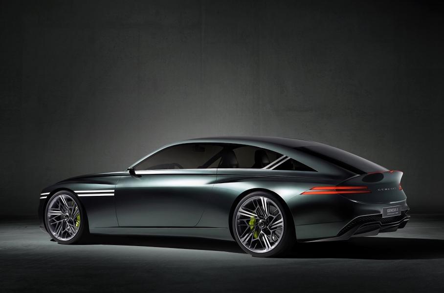 Электрическое купе X Speedium показало новый фирменный стиль Genesis