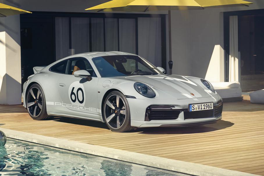 Представлена «лимитка» Porsche 911 в духе шестидесятых