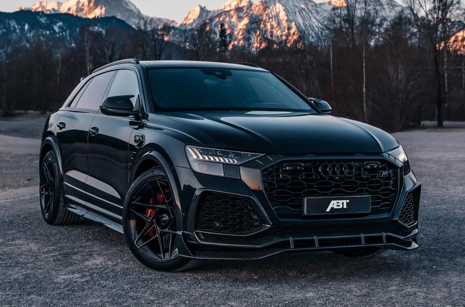 Audi RS Q8 Signature Edition: 800 сил и очень много карбона