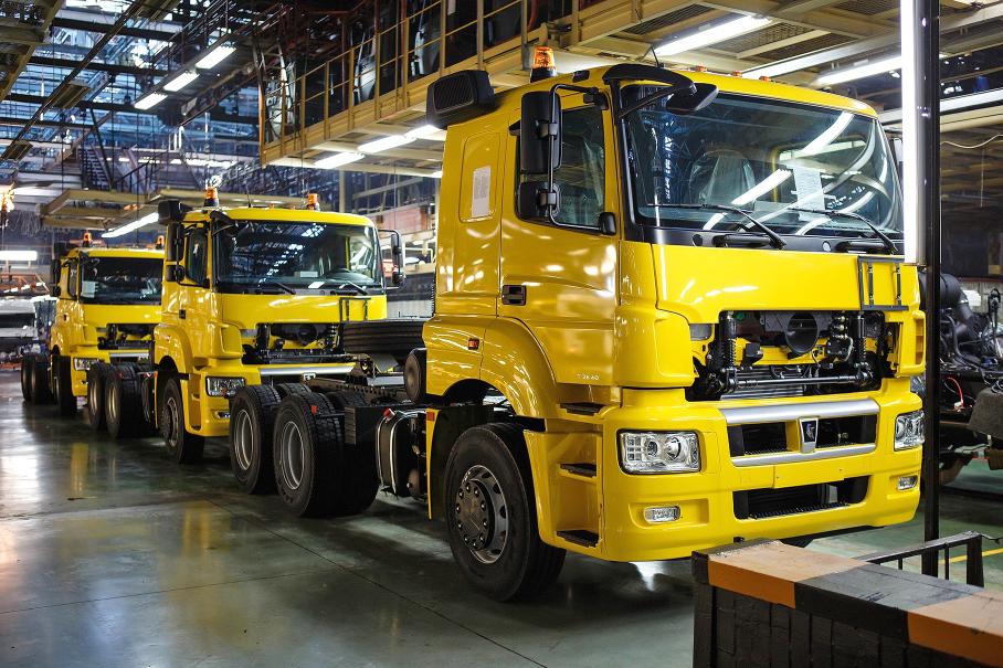 Производство КамАЗа упало на 15 процентов