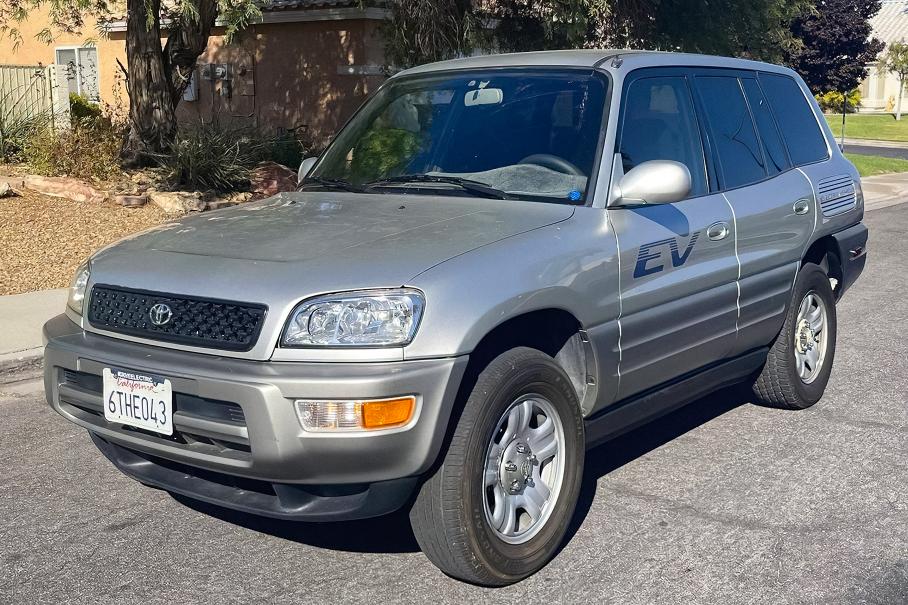 Toyota RAV4 EV