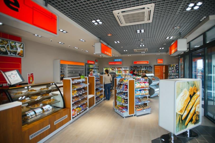 В Москве хотят разрешить продавать алкоголь на заправках