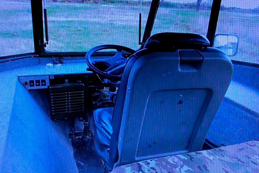 Фото из [объявления о продаже](https://www.avito.ru/grivenskaya/zapchasti_i_aksessuary/vezdehod_s_farkopami_samodelka_2427246455)