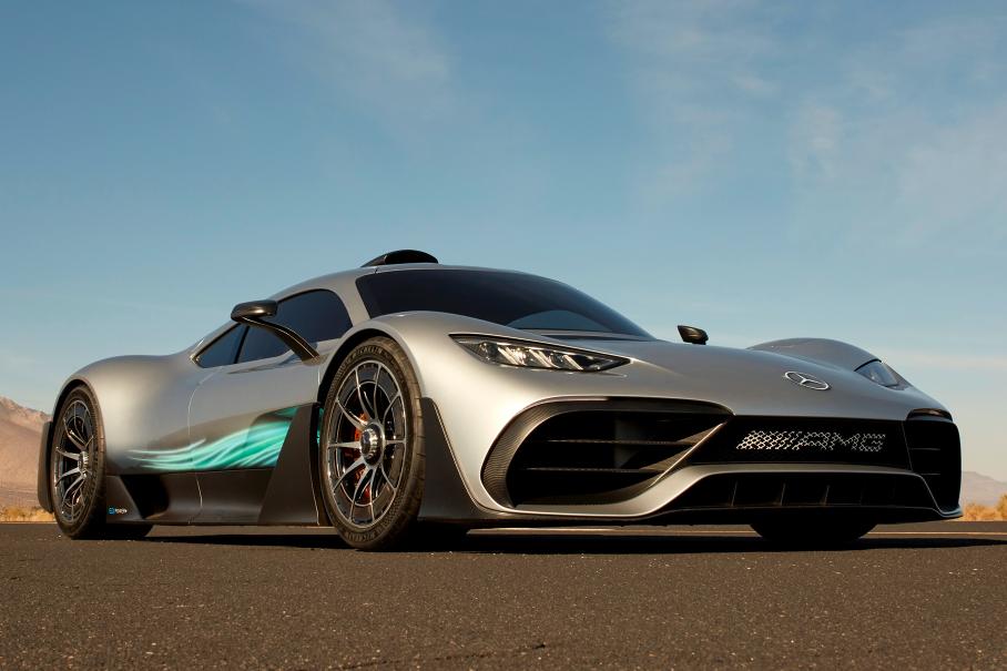 Глава Mercedes-Benz: супергибрид Mercedes-AMG One одобрили «спьяну»