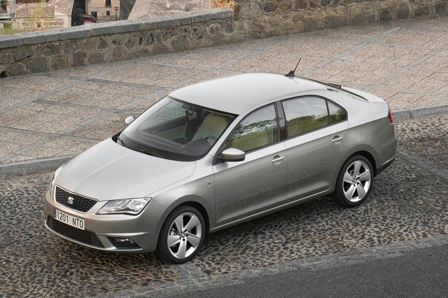 SEAT Toledo четвертого поколения уже имел общий кузов со Шкодой Rapid