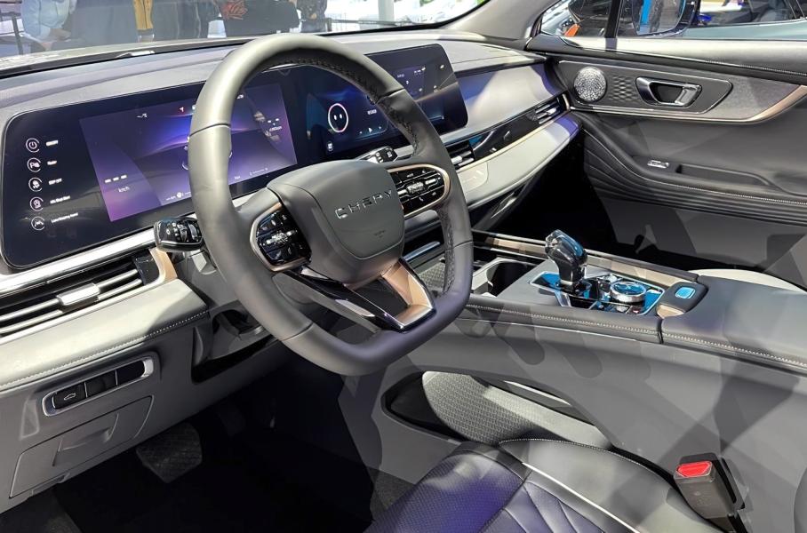 Интерьер Chery Omoda 5 для Китая