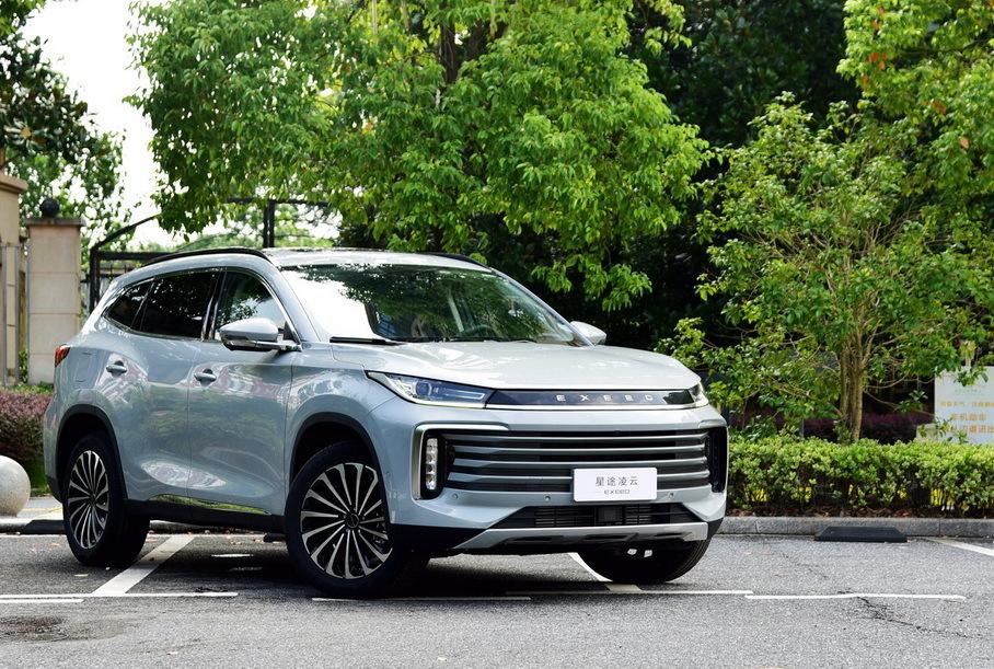 Российский бестселлер Exeed получит новый турбомотор