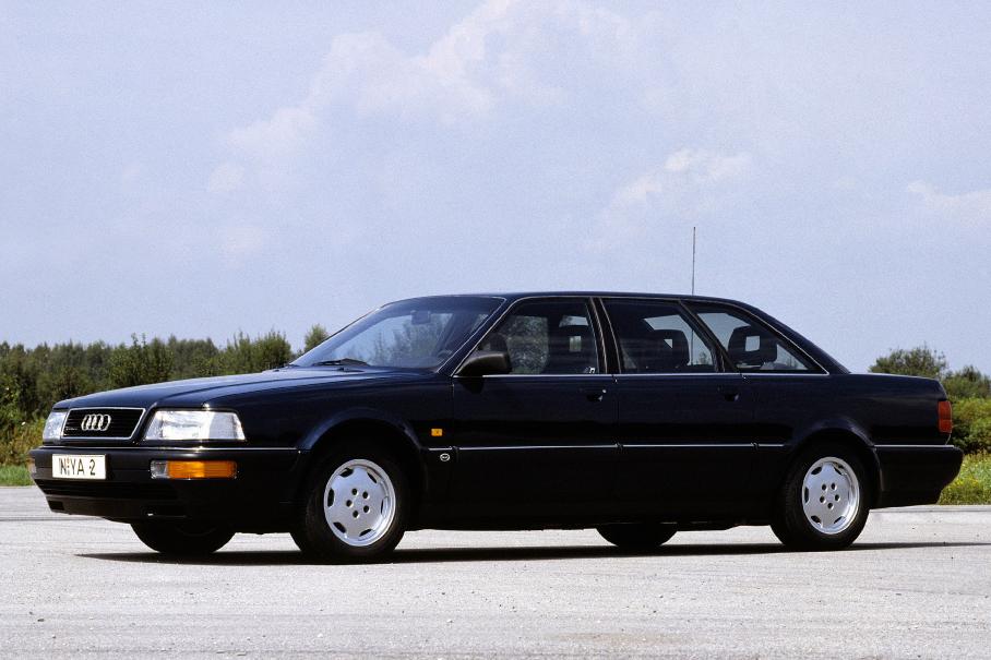 Audi V8L quattro — заводской стретч-седан Audi