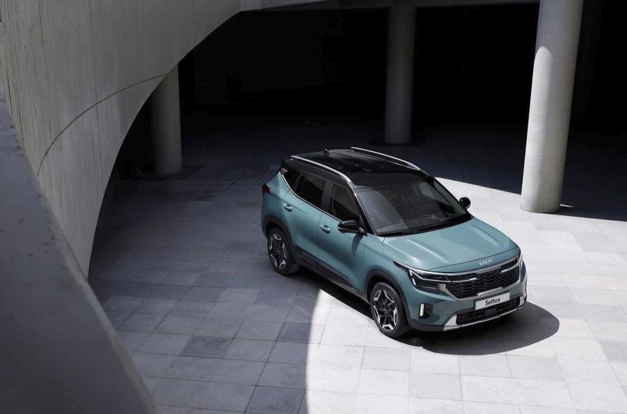 Kia Seltos впервые обновился: посвежевшее «лицо» и большой экран в салоне
