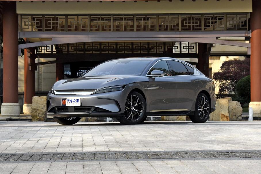 На рынке электрокаров новый лидер: китайская BYD обошла Tesla