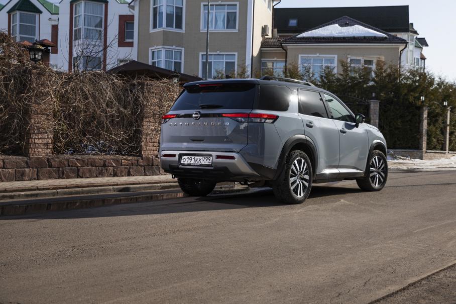 Nissan Pathfinder вновь нащупал свой путь