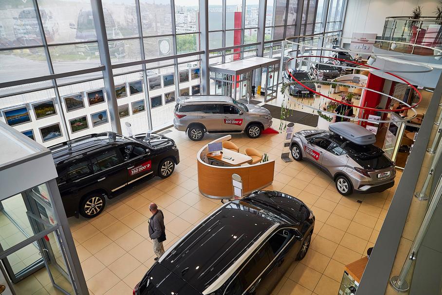 Стало известно, сколько россиян готовы купить новую машину в 2022 году