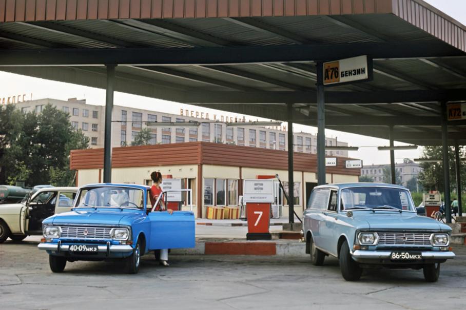 Опрос: как вы относитесь к возрождению «Москвича» и других советских брендов?