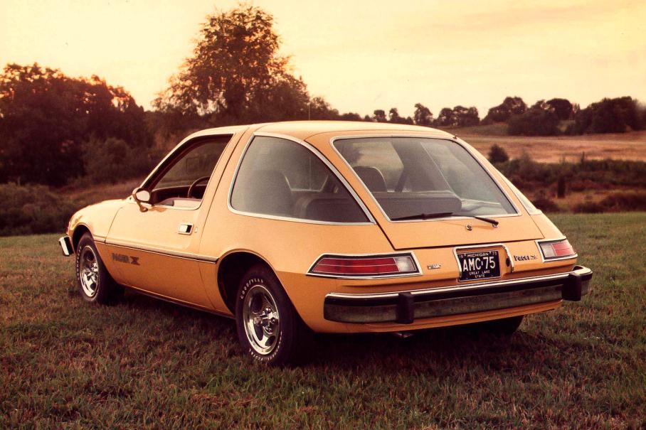 Могли, но не сумели: история AMC Pacer
