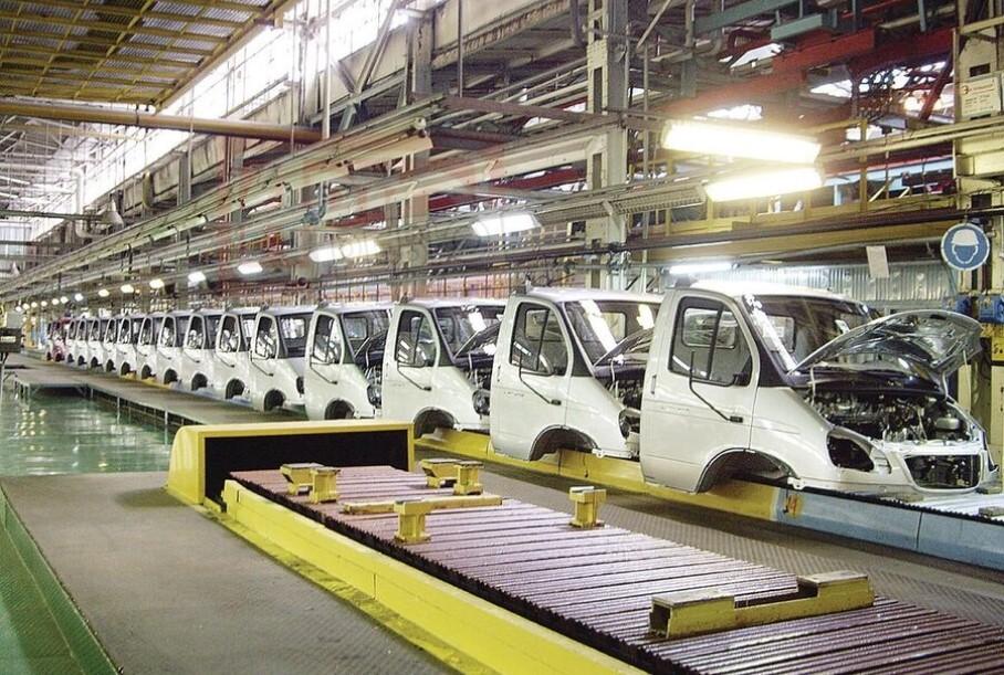 ГАЗ приостановил производство автомобилей