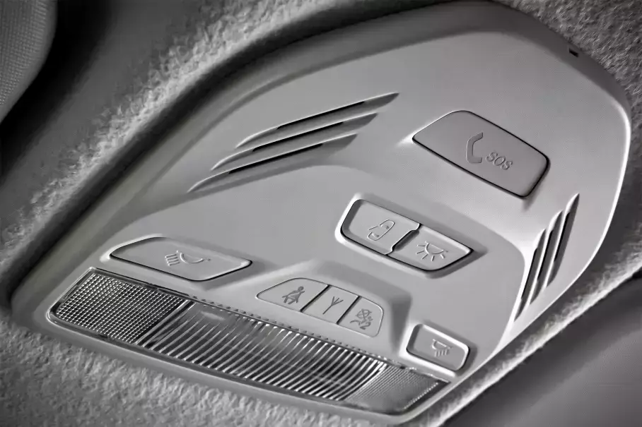 АвтоВАЗ доукомплектует SOS-кнопкой автомобили, выпущенные без нее