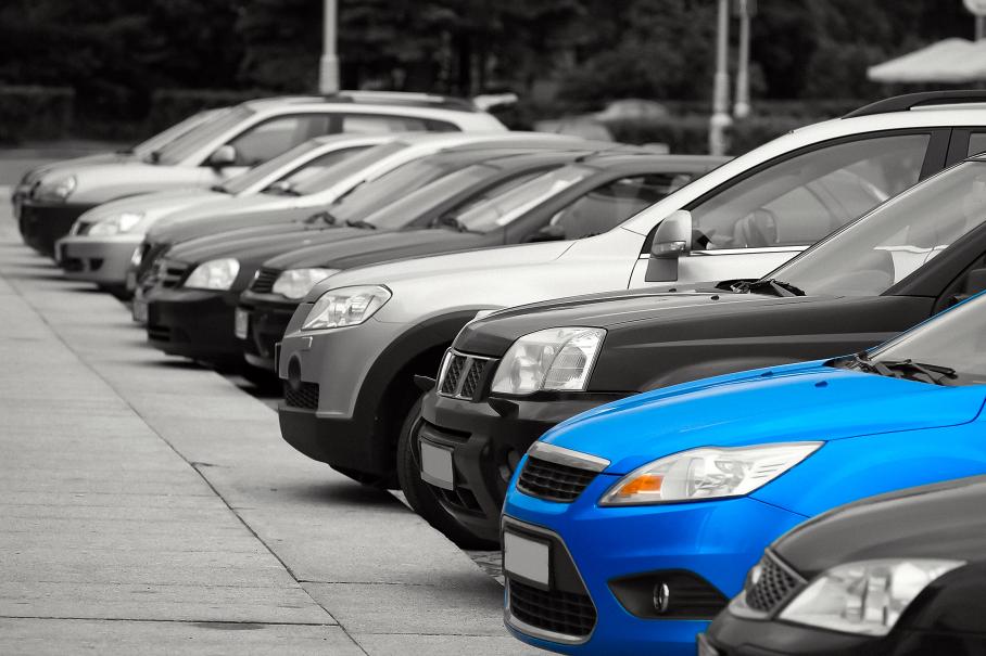 Стало известно, сколько на самом деле стоят подержанные машины в России 