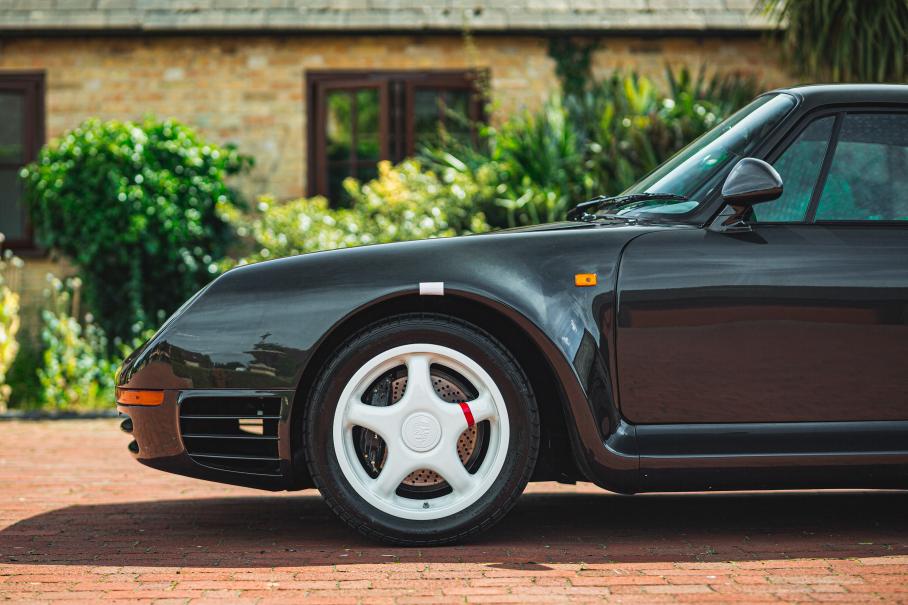 Продается редчайший Porsche 911 «на максималках» 80-х годов