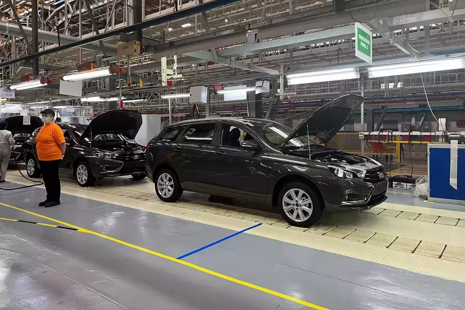 Что происходит с заводом, на котором выпускают Lada Vesta: подробности