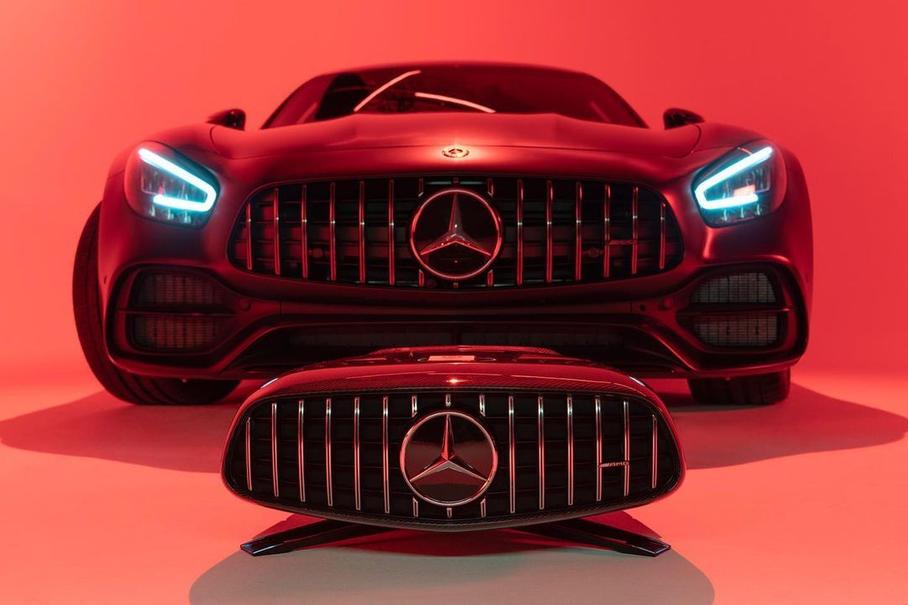 iXOOST показала музыкальную колонку в стиле Mercedes-AMG