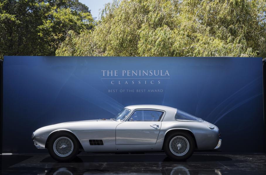 Объявлен «лучший классический автомобиль» года 