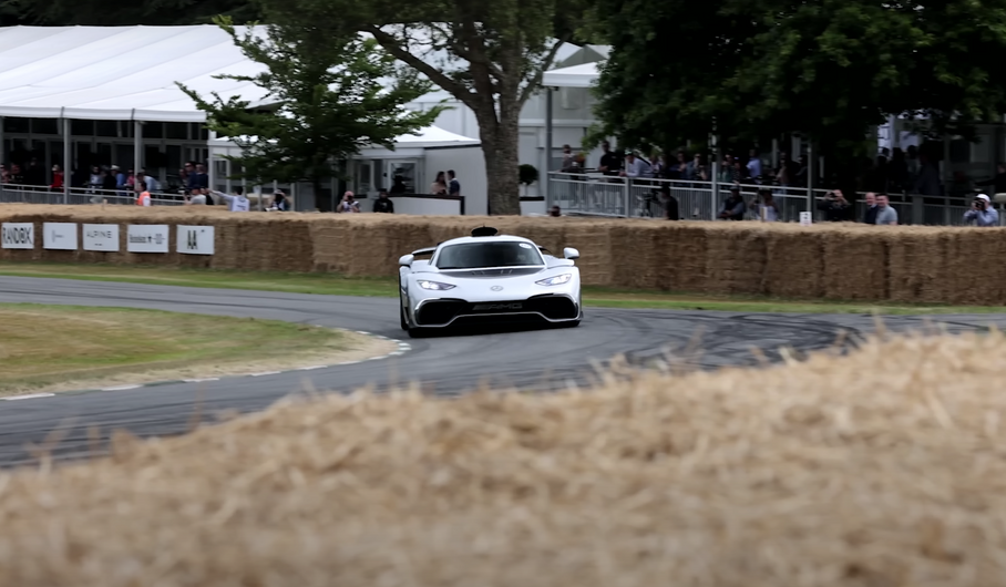 Mercedes-AMG One продемонстрировали в движении