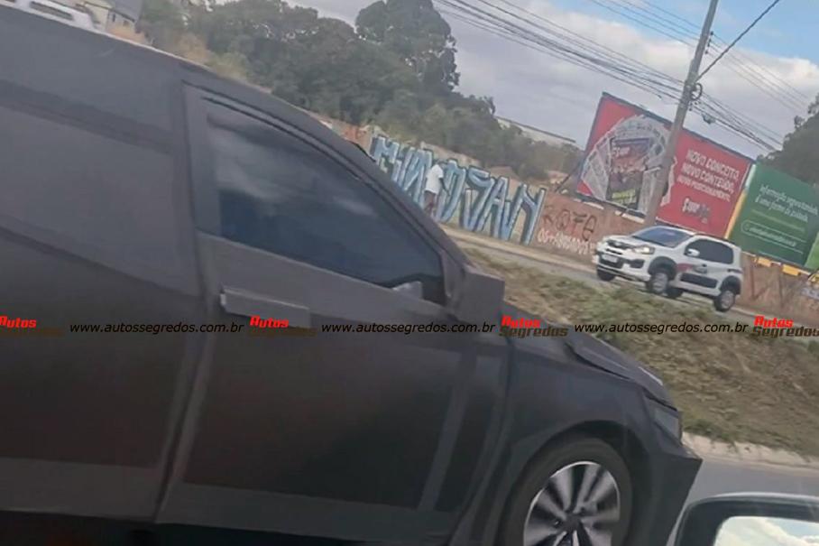 Citroen вывел на тесты конкурента Hyundai Solaris: фотографии