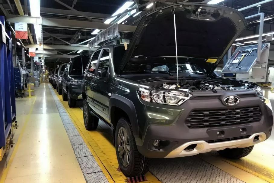 «Антикризисная» Lada Niva Travel: известна стартовая цена