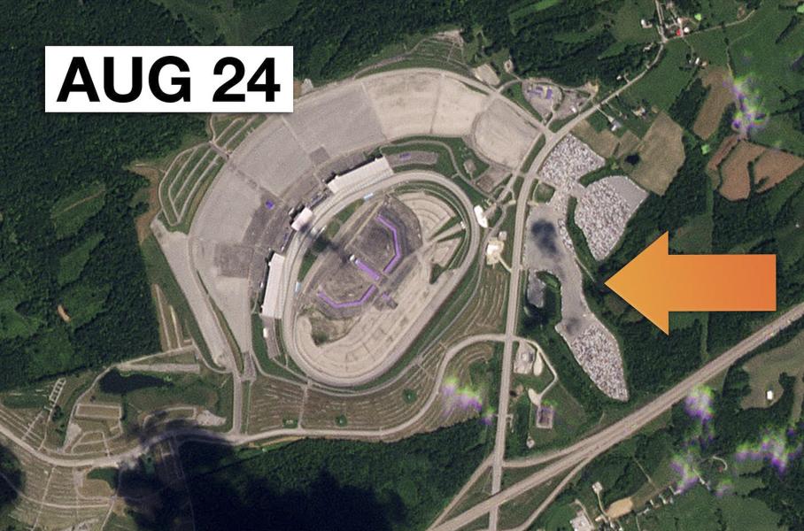 Сотни некомплектных пикапов Ford сфотографировали из космоса