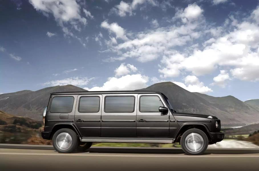 Лимузин Mercedes-AMG G 63, ещё один рекорд Porsche Taycan и новый GAC GM8: главное за неделю