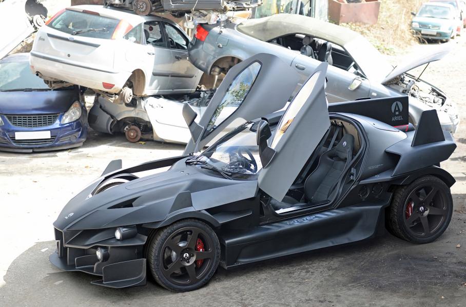 1200-сильный газотурбинный гиперкар, новый кроссовер Exeed и гибридный Chery Tiggo 7 Pro: главное за неделю