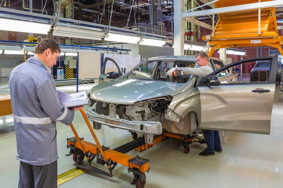 АвтоВАЗ хочет выпустить почти 230 тысяч автомобилей в 2022 году