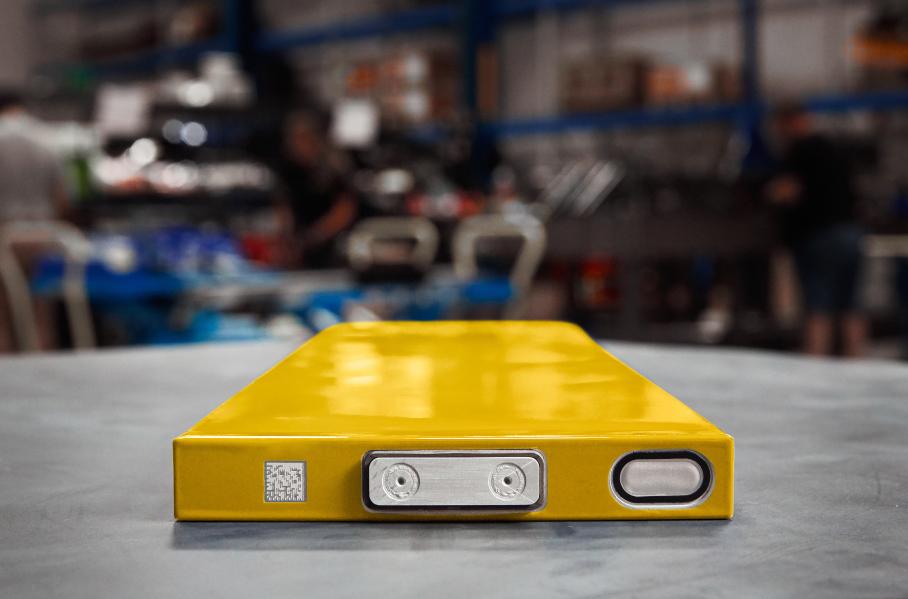 Представлены новые аккумуляторы, которые позволят проезжать без подзарядки 1000 км