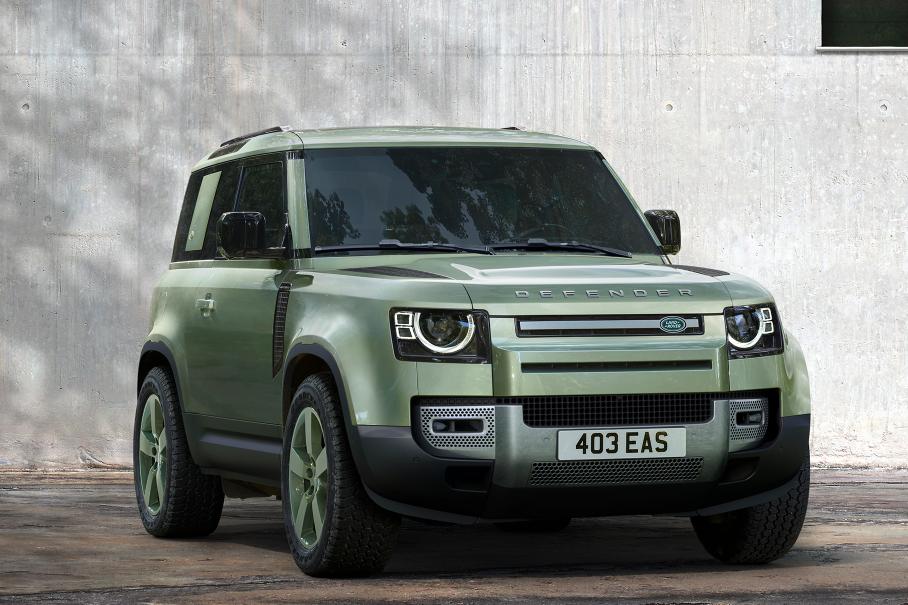 Land Rover Defender обзавелся лимитированной версией к 75-му юбилею