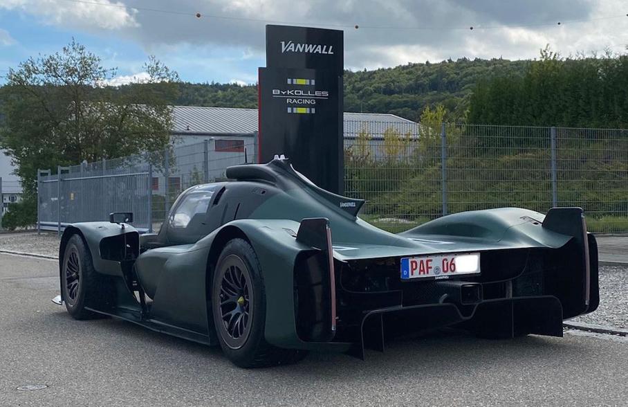 Возрождённая марка Vanwall показала дорожный гиперкар