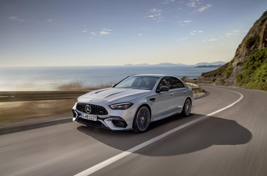 Новый Mercedes-AMG C 63, преемник Volvo XC90 и Mitsubishi ASX нового поколения: главное за неделю