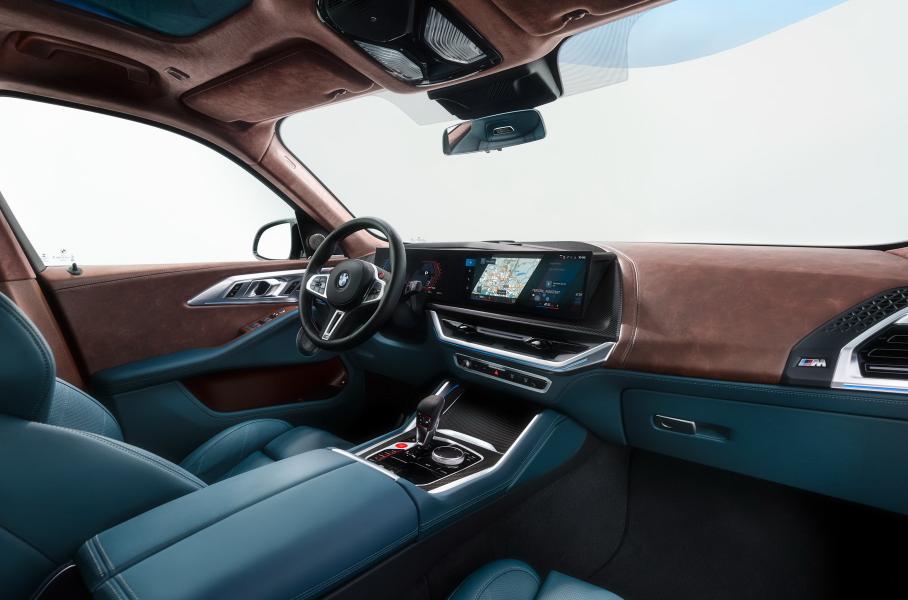 Интерьер BMW XM