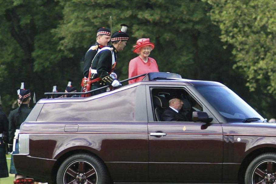 Авто-биография королевы Елизаветы II