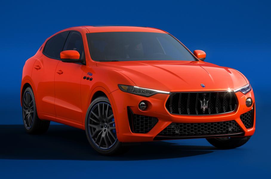 Спецверсии Maserati Levante и Ghibli посвятили первой женщине в Формуле-1