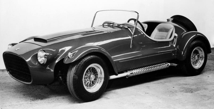 Улучшить что угодно: путь англичанина, способного перекроить Bentley и Ferrari