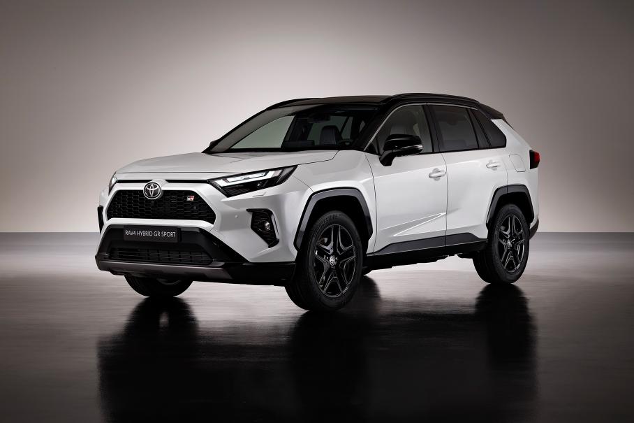 Toyota сделала спортивный RAV4