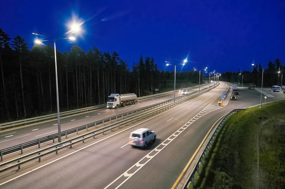 На российской трассе появятся беспилотные грузовики 