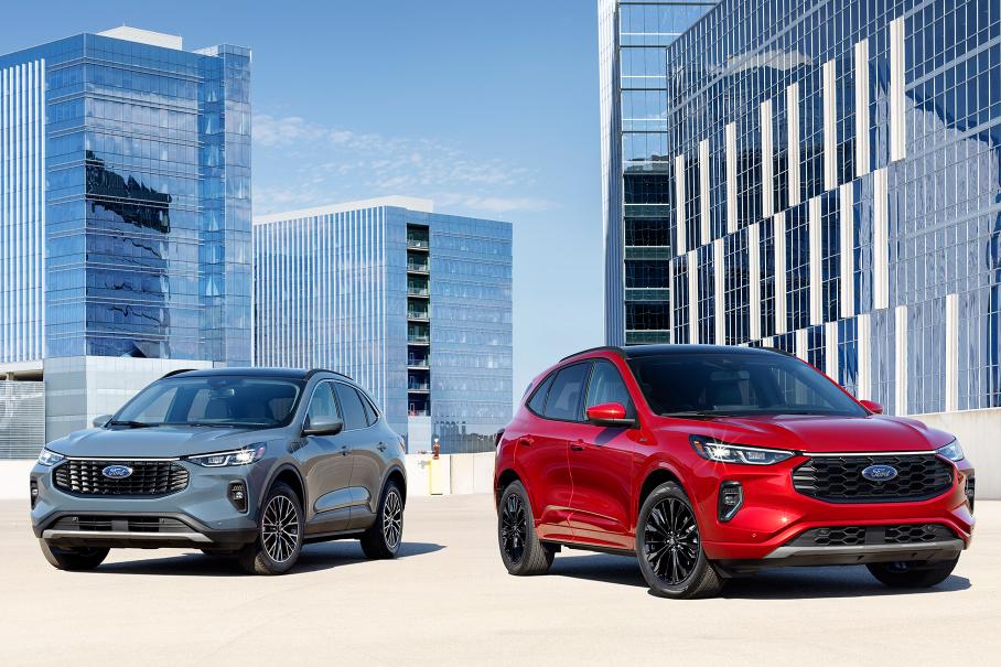 Ford Escape подправили внешний вид