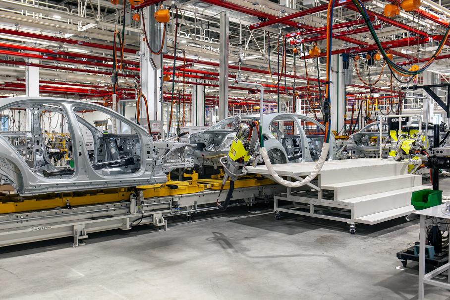 Завод Mercedes-Benz в Есипово