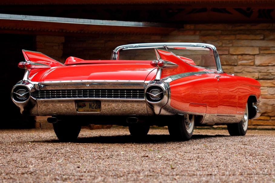 Крутота по-американски: Cadillac празднует 120 лет