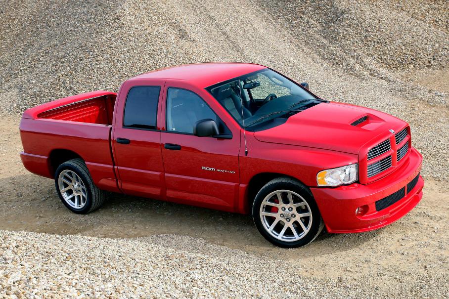 Версия Quad Cab с двойной кабиной