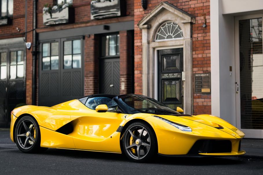 Раскрыты сроки дебюта и тираж флагманского гиперкара Ferrari