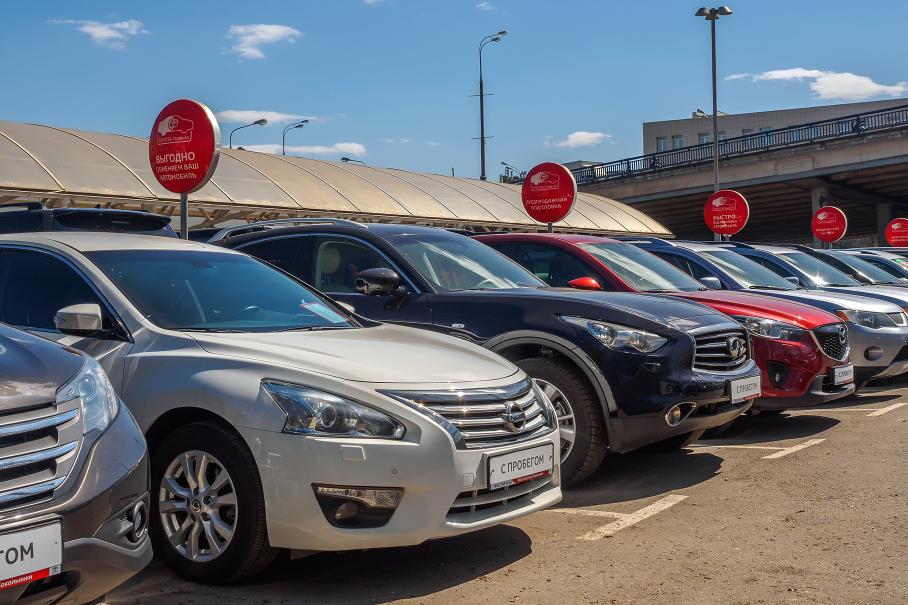 В России начали дешеветь автомобили с пробегом